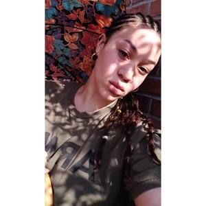 Meet your Posher, Tulani